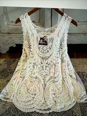 New White Eyelet Lace Tank Top Sleeveless Blouse Layering Boho